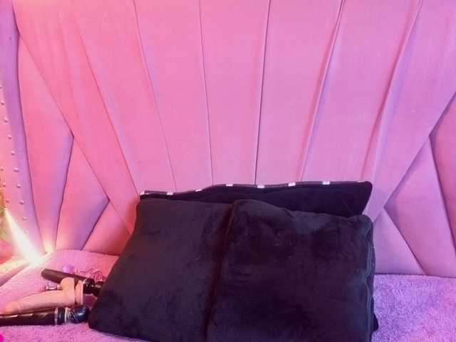 SharlotRodriguez live cam on BongaCams