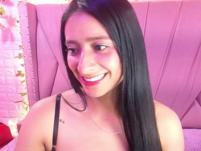 SharlotRodriguez live cam on BongaCams