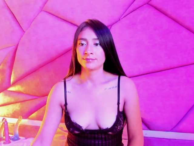 SharlotRodriguez live cam on BongaCams