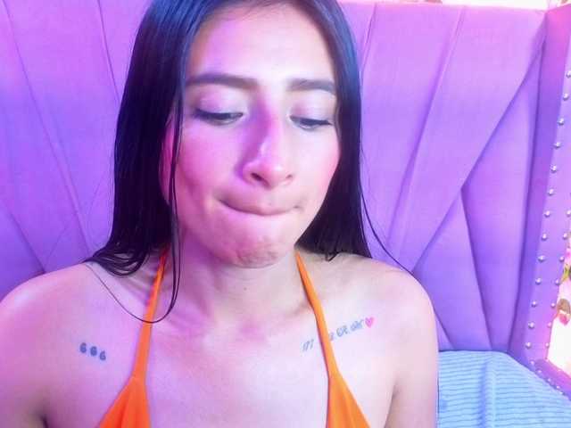 SharlotRodriguez live cam on BongaCams