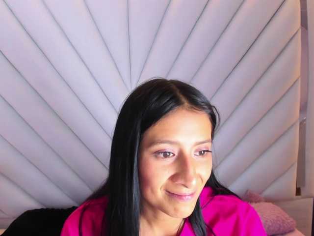 SharlotRodriguez live cam on BongaCams
