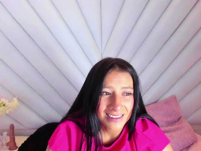 SharlotRodriguez live cam on BongaCams