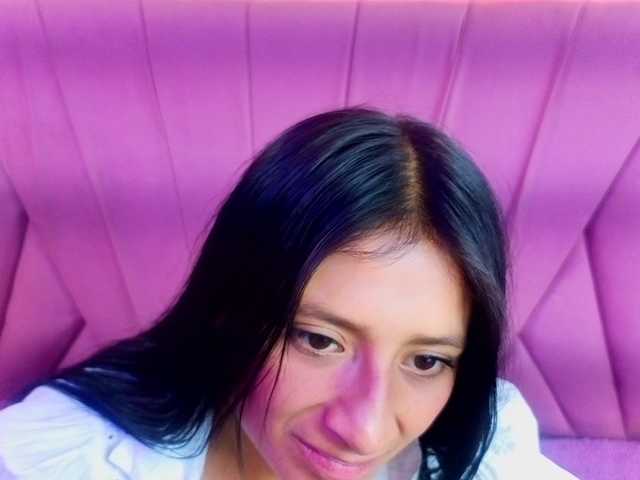 SharlotRodriguez live cam on BongaCams