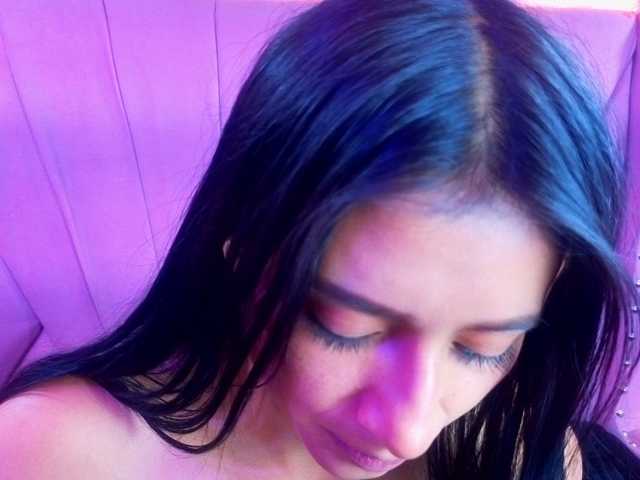 SharlotRodriguez live cam on BongaCams