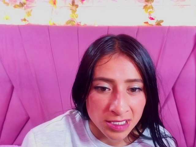 SharlotRodriguez live cam on BongaCams