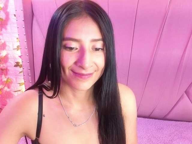 SharlotRodriguez live cam on BongaCams