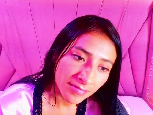 SharlotRodriguez live cam on BongaCams