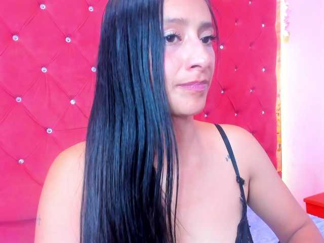 SharlotRodriguez live cam on BongaCams