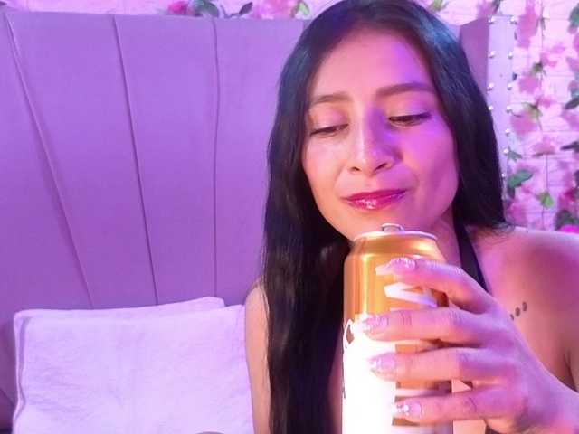 SharlotRodriguez live cam on BongaCams