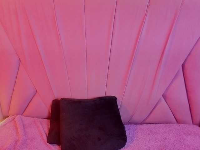 SharlotRodriguez live cam on BongaCams