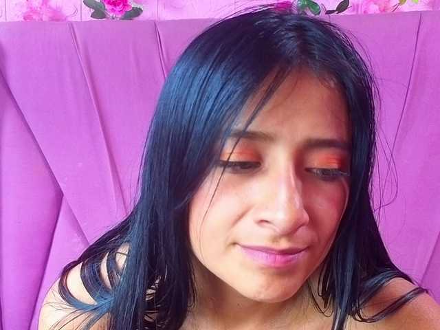 SharlotRodriguez live cam on BongaCams