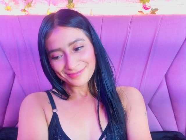 SharlotRodriguez live cam on BongaCams