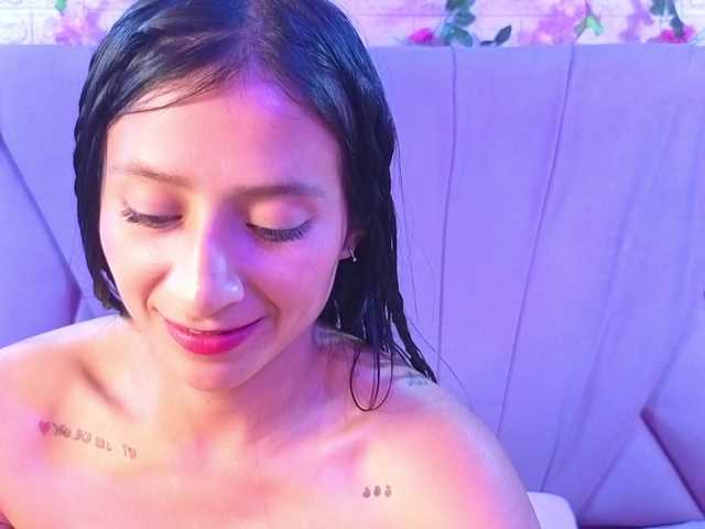 SharlotRodriguez live cam on BongaCams