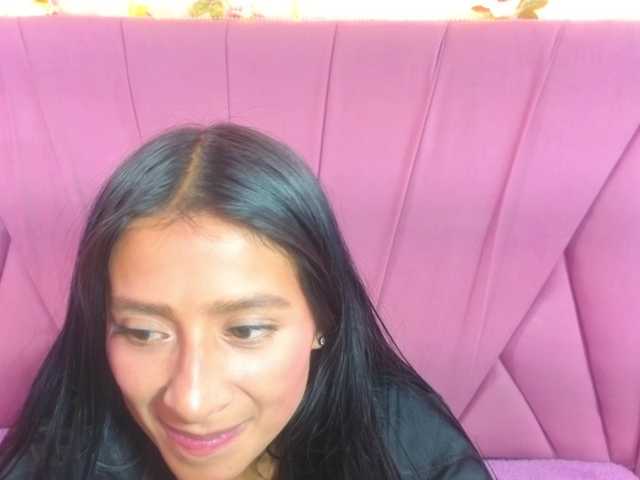 SharlotRodriguez live cam preview
