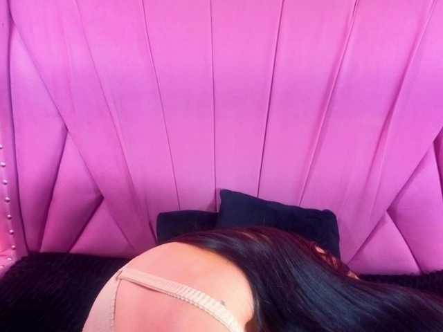 SharlotRodriguez live cam on BongaCams