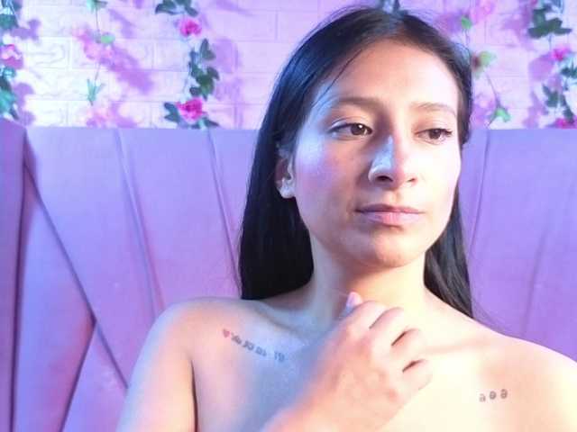SharlotRodriguez live cam on BongaCams