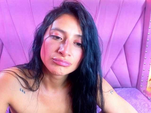 SharlotRodriguez live cam on BongaCams