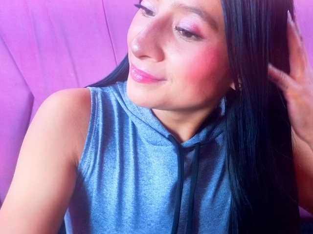 SharlotRodriguez live cam on BongaCams