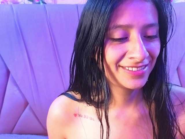 SharlotRodriguez live cam on BongaCams