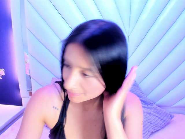SharlotRodriguez live cam on BongaCams