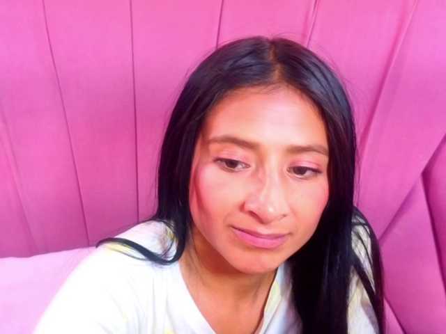 SharlotRodriguez live cam preview