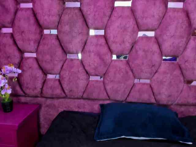 SharlotRodriguez webcam