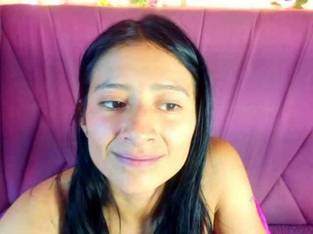 SharlotRodriguez webcam
