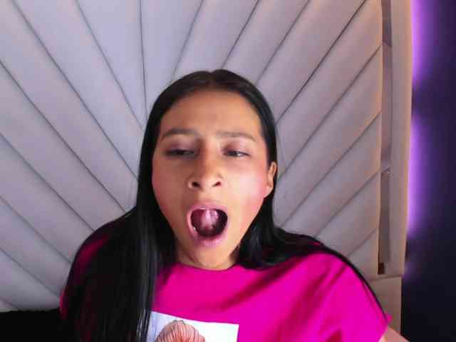 SharlotRodriguez webcam