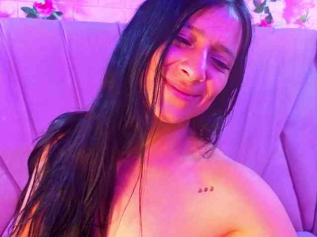 SharlotRodriguez webcam