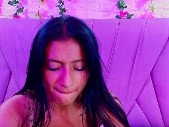 SharlotRodriguez webcam