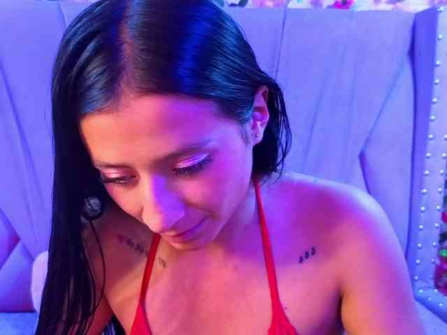 SharlotRodriguez webcam
