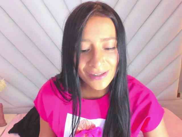 SharlotRodriguez webcam