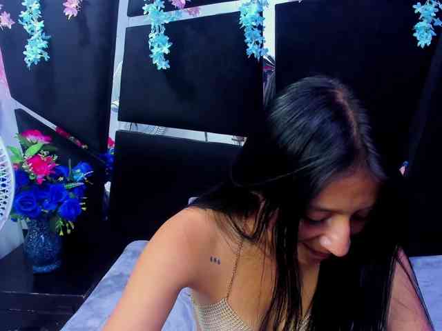 SharlotRodriguez webcam