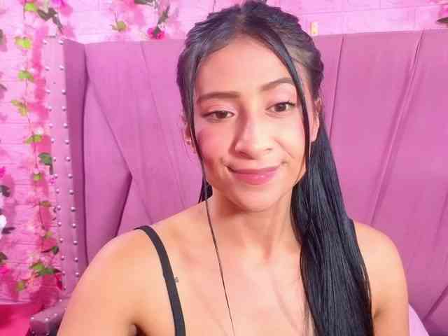 SharlotRodriguez webcam