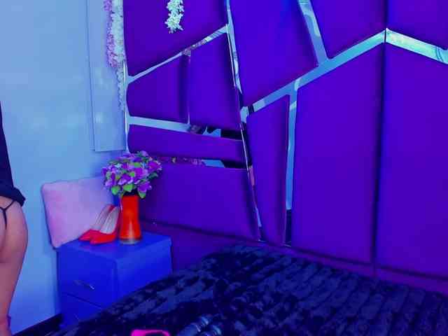 SharlotRodriguez webcam