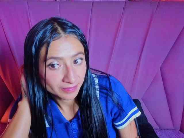SharlotRodriguez webcam