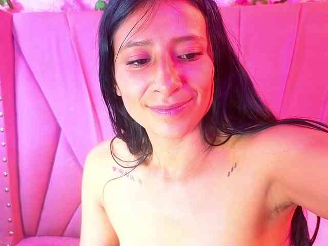 SharlotRodriguez webcam