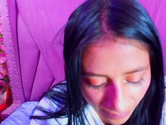 SharlotRodriguez webcam
