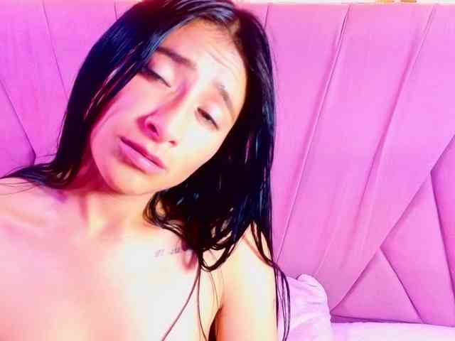 SharlotRodriguez webcam