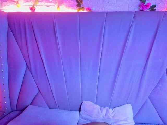 SharlotRodriguez webcam