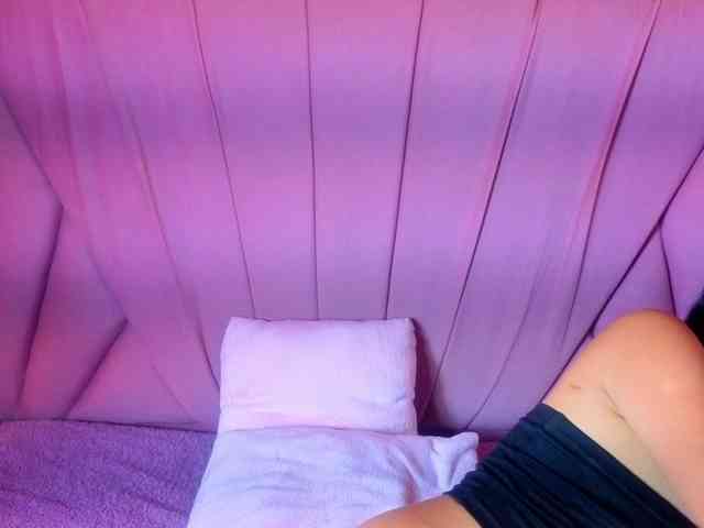 SharlotRodriguez webcam