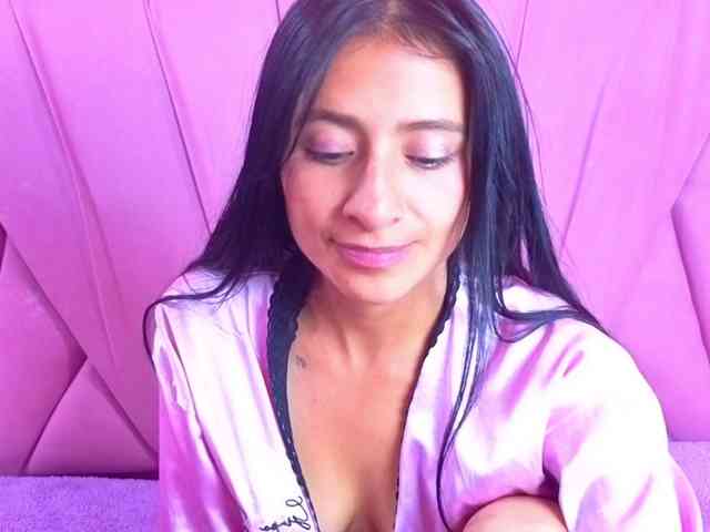 SharlotRodriguez webcam