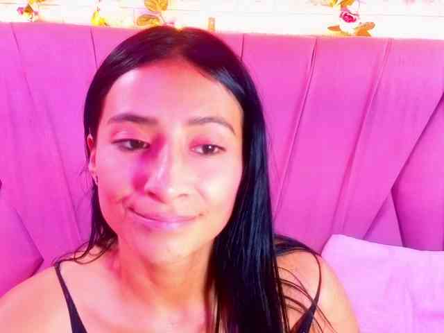 SharlotRodriguez webcam