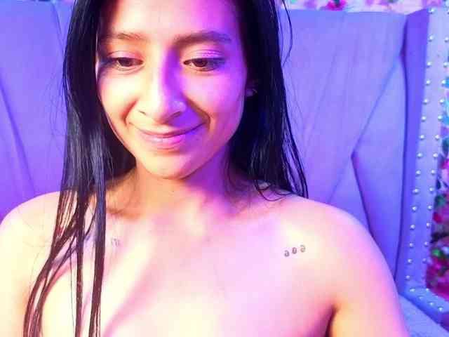 SharlotRodriguez webcam