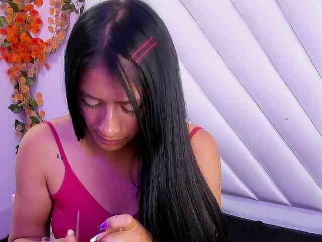 SharlotRodriguez webcam