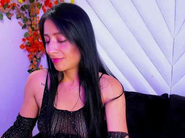 SharlotRodriguez webcam