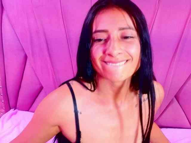 SharlotRodriguez webcam