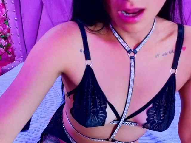 SharlotRodriguez webcam