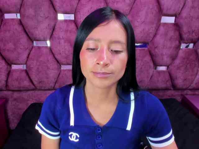 SharlotRodriguez webcam