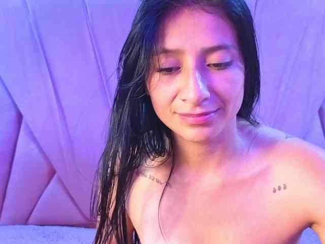 SharlotRodriguez webcam